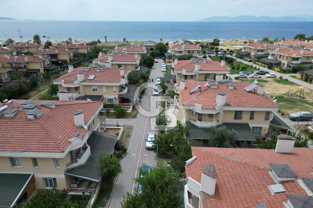 SARIGÜL SİTESİNDE DENİZE 90 M 4+1 VİLLA! ÖZEL PLAJ VE GÜVENLİKLİ
