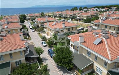 SARIGÜL SİTESİNDE DENİZE 90 M 4+1 VİLLA! ÖZEL PLAJ VE GÜVENLİKLİ