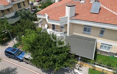 SARIGÜL SİTESİNDE DENİZE 90 M 4+1 VİLLA! ÖZEL PLAJ VE GÜVENLİKLİ
