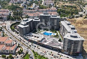 GOLDİVA FAMİLYA'DA EŞYALI KİRALIK 1+1 DAİRE