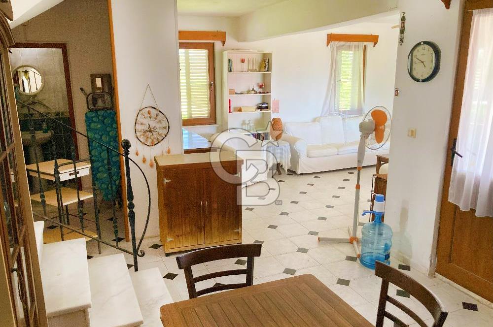 Satılık Datça'da Denize Sıfır Site İçerisinde Villa