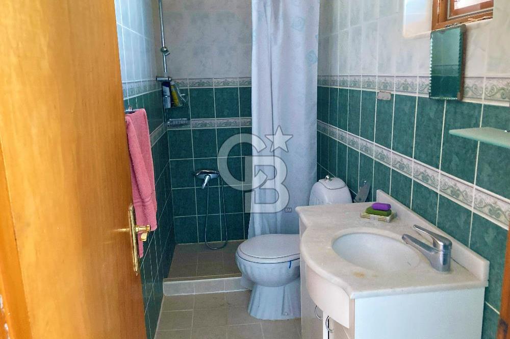 Satılık Datça'da Denize Sıfır Site İçerisinde Villa