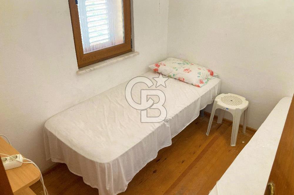 Satılık Datça'da Denize Sıfır Site İçerisinde Villa