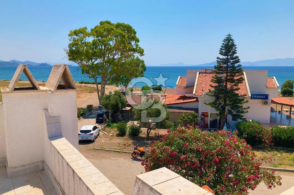 Satılık Datça'da Denize Sıfır Site İçerisinde Villa