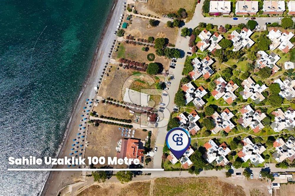 Satılık Datça'da Denize Sıfır Site İçerisinde Villa