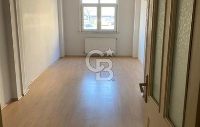 Çayırova Özgürlük Mahallesinde 3+1 Ara Kat 