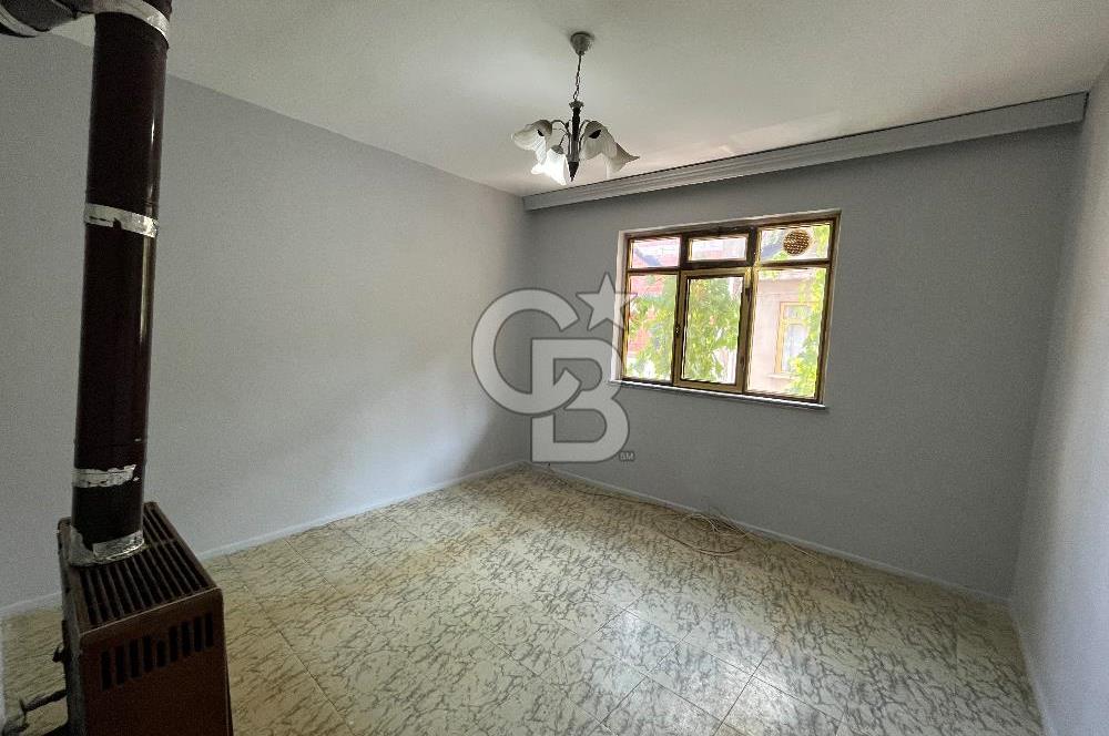 Osmangazi Gaziakdemir’de Geniş Teraslı Kiralık 2+1 Daire 