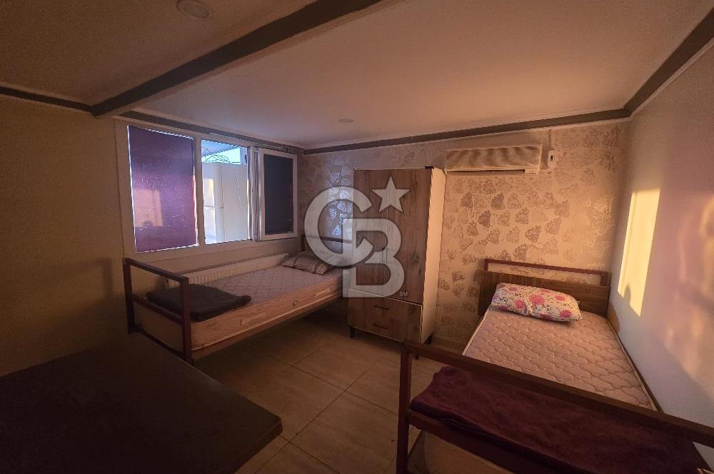 ALİAĞA MERKEZDE EŞYALI BOŞ KİRALIK DUBLEKS 4+2 TERASLI DAİRE