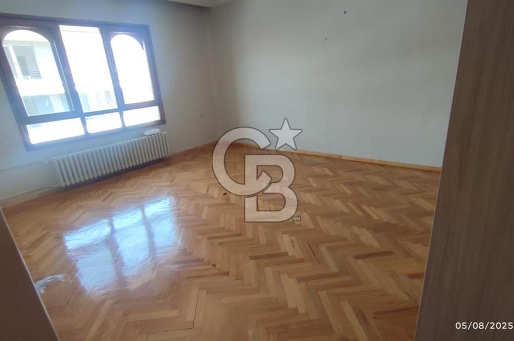 BAHÇELİEVLER MAH. 62. SOK. KİRALIK 4+1, 140 M² DAİRE