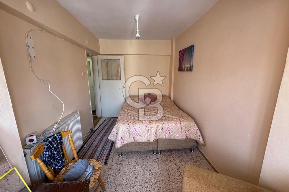 Bornova Aşık Veysel Parkı Yakını Taşkent Sitesi 3+1 Satlık Daire