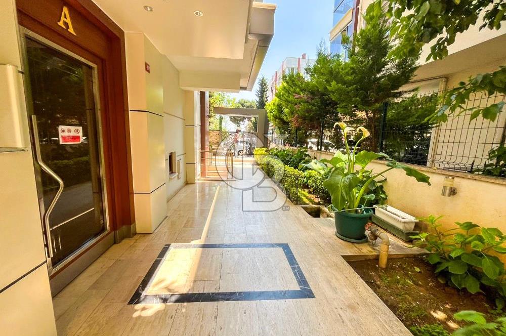 KÜÇÜKYALI MEKTEP CAD. SATILIK BOŞ DENİZ MANZARALI DAİRE 