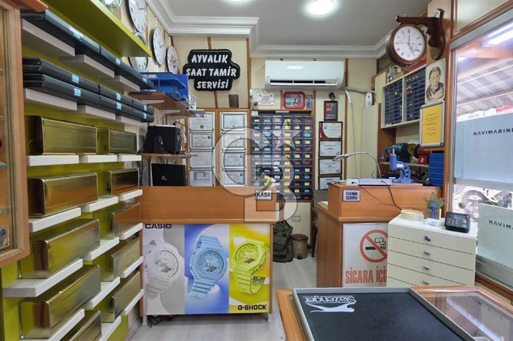 AYVALIK ÇARŞI MERKEZİNDE YATIRIMLIK FIRSAT!