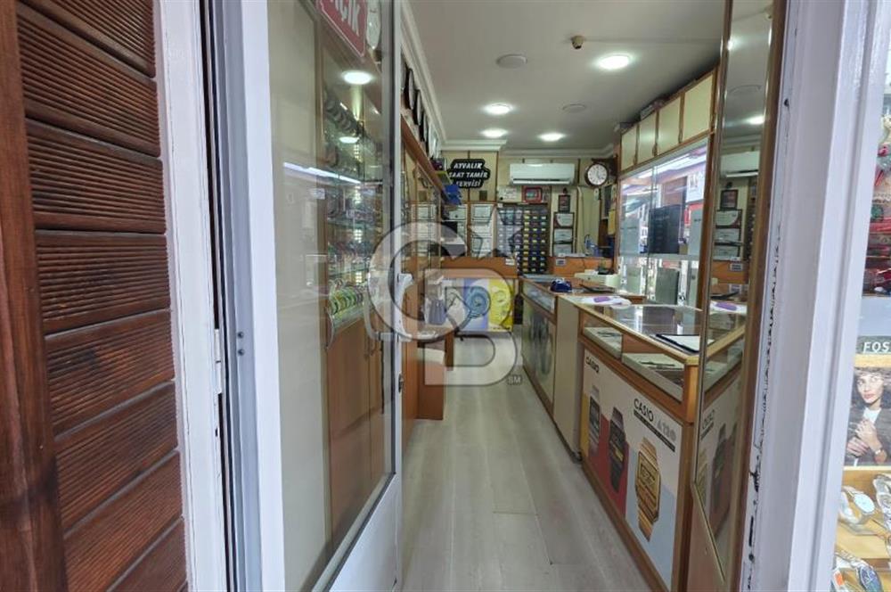 AYVALIK ÇARŞI MERKEZİNDE YATIRIMLIK FIRSAT!