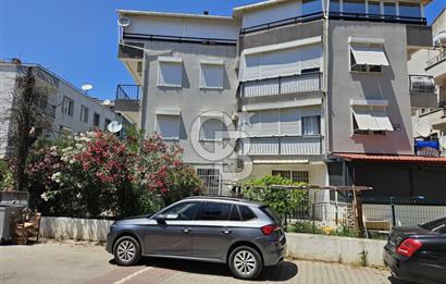 Ayvalık Sarımsakl'da Plaja Yürüme Mesafesinde Satılık 2+1 Daire