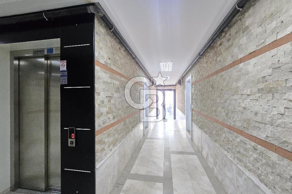 Ayvalık 150 Evler'de Satılık Güvenlikli Site İçinde 3+1 Daire