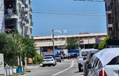 Ayvalık Sarımsakl'da Plaja Yürüme Mesafesinde Satılık 2+1 Daire