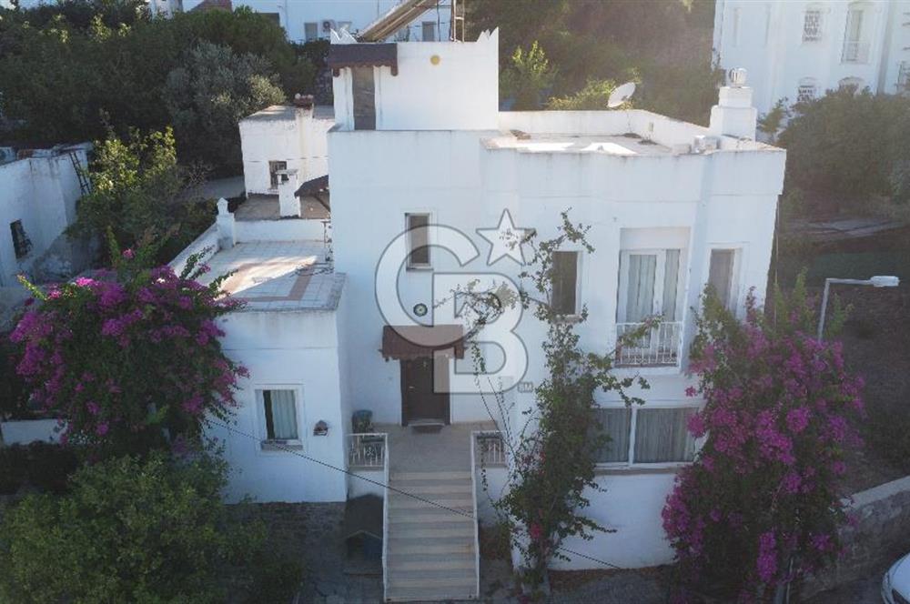 Bodrum Yahşi'de Satılık 2+2 Tam Müstakil Dubleks Villa