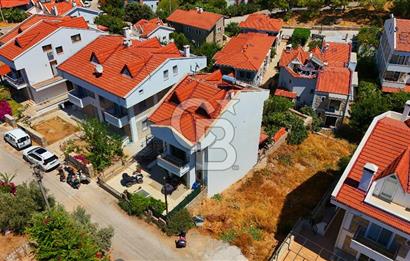 DATÇA MERKEZDE SATILIK MÜSTAKİL 4+1 VİLLA – NET 125 m² KULLANIM ALANI