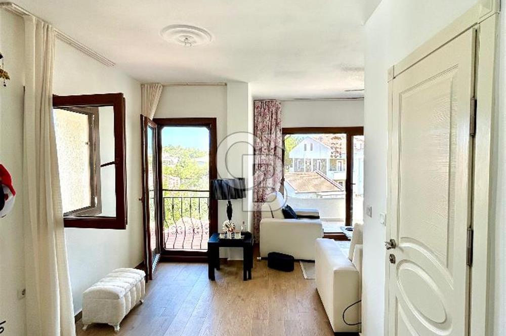 DATÇA MERKEZDE SATILIK MÜSTAKİL 4+1 VİLLA – NET 125 m² KULLANIM ALANI
