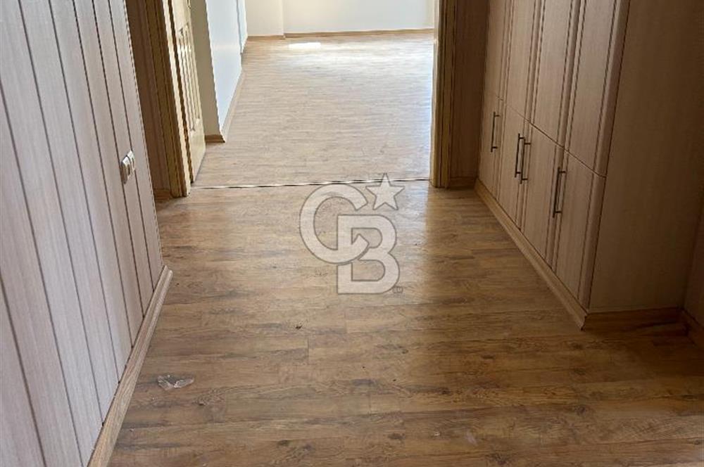 Adana Çukurova Türkmenbaşı Bulvarı Üzeri - Satılık 4+1 Daire
