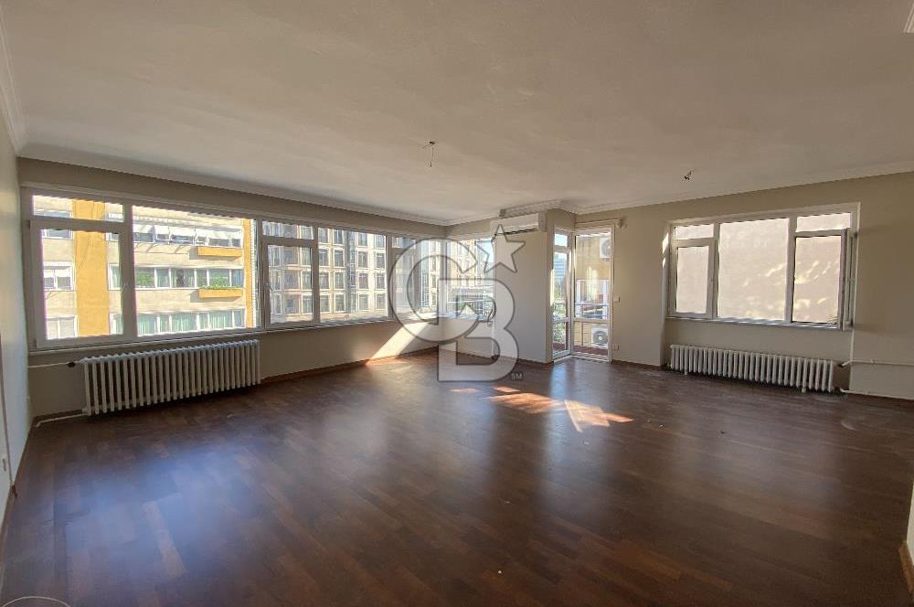 NİSBETİYE CADDESİNDE KİRALIK KOMPLE YAPILI DAİRE 3+1