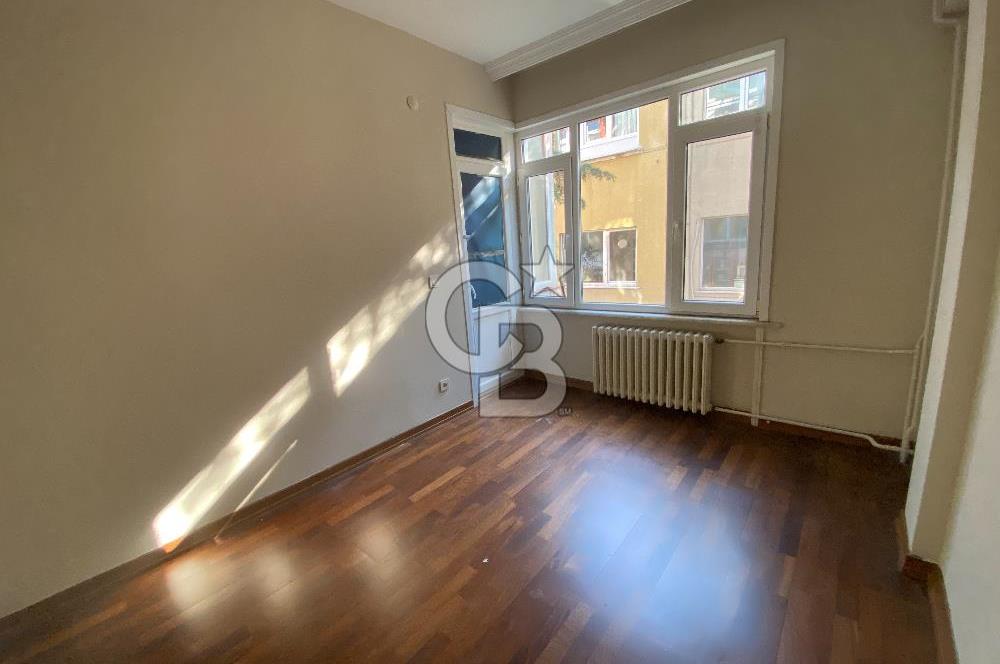 NİSBETİYE CADDESİNDE KİRALIK KOMPLE YAPILI DAİRE 3+1