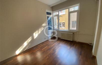 NİSBETİYE CADDESİNDE KİRALIK KOMPLE YAPILI DAİRE 3+1