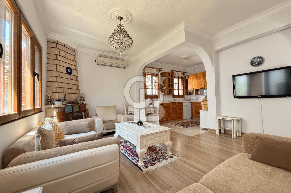 Bodrum Marina'ya Yakın Merkezi Konum Satılık Site İçi 2+1 Villa