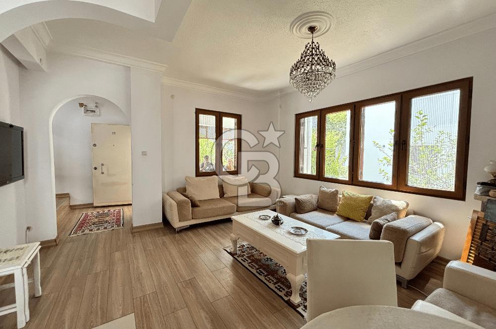 Bodrum Marina'ya Yakın Merkezi Konum Satılık Site İçi 2+1 Villa