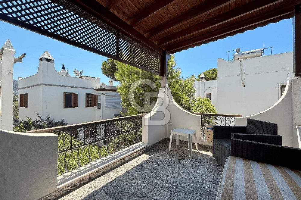 Bodrum Marina'ya Yakın Merkezi Konum Satılık Site İçi 2+1 Villa