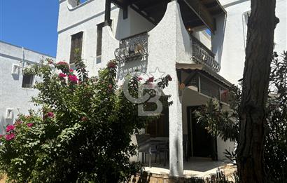 Bodrum Marina'ya Yakın Merkezi Konum Satılık Site İçi 2+1 Villa