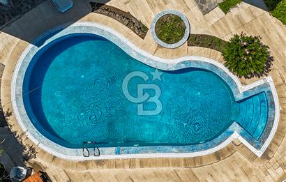 Bodrum Marina'ya Yakın Merkezi Konum Satılık Site İçi 2+1 Villa