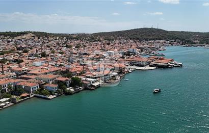 AYVALIK MERKEZ DENİZE SIFIR 4+2 SATILIK YALI DAİRESİ