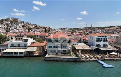 AYVALIK MERKEZ DENİZE SIFIR 4+2 SATILIK YALI DAİRESİ