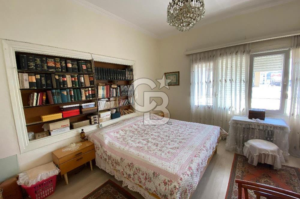 AYVALIK MERKEZ DENİZE SIFIR 4+2 SATILIK YALI DAİRESİ