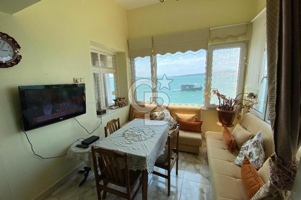 AYVALIK MERKEZ DENİZE SIFIR 4+2 SATILIK YALI DAİRESİ