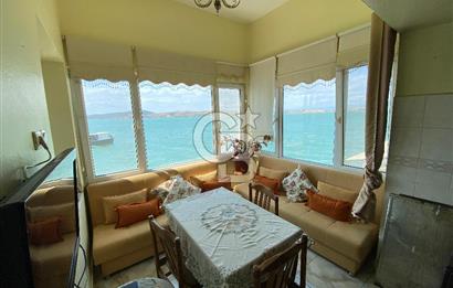 AYVALIK MERKEZ DENİZE SIFIR 4+2 SATILIK YALI DAİRESİ