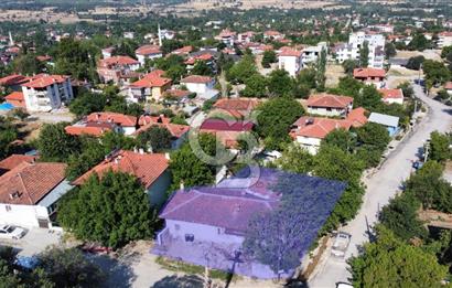 Cankurtaran da Avlulu Kerpiç Ev Ve Arsa 