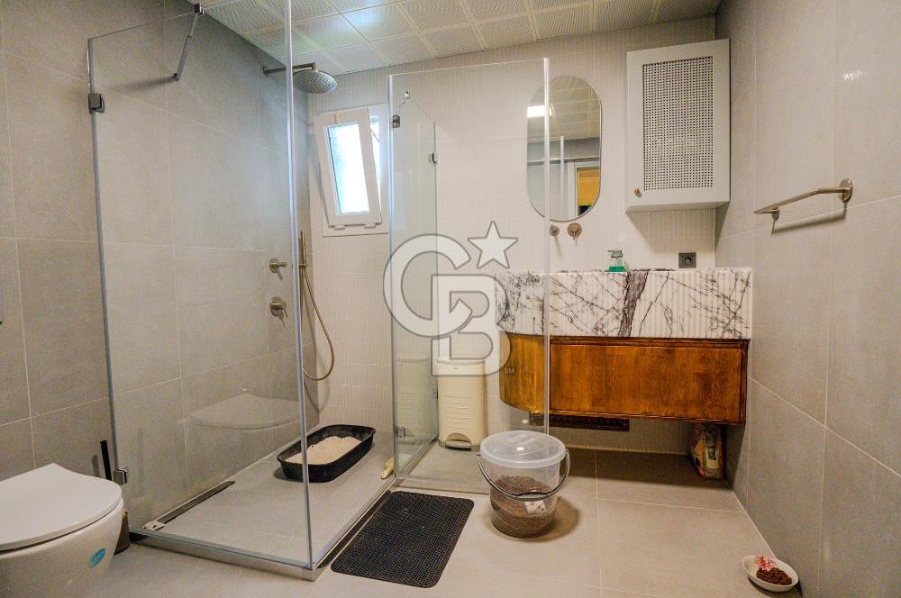 Evka-3'te Satılık 4+1 Villa