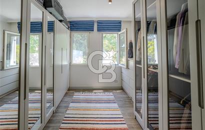 Evka-3'te Satılık 4+1 Villa