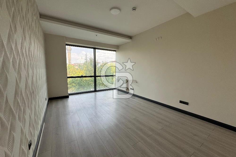 CB ANATOLİADAN GÜRCÜOĞLU PLAZADA İÇİ YAPILI OFİS