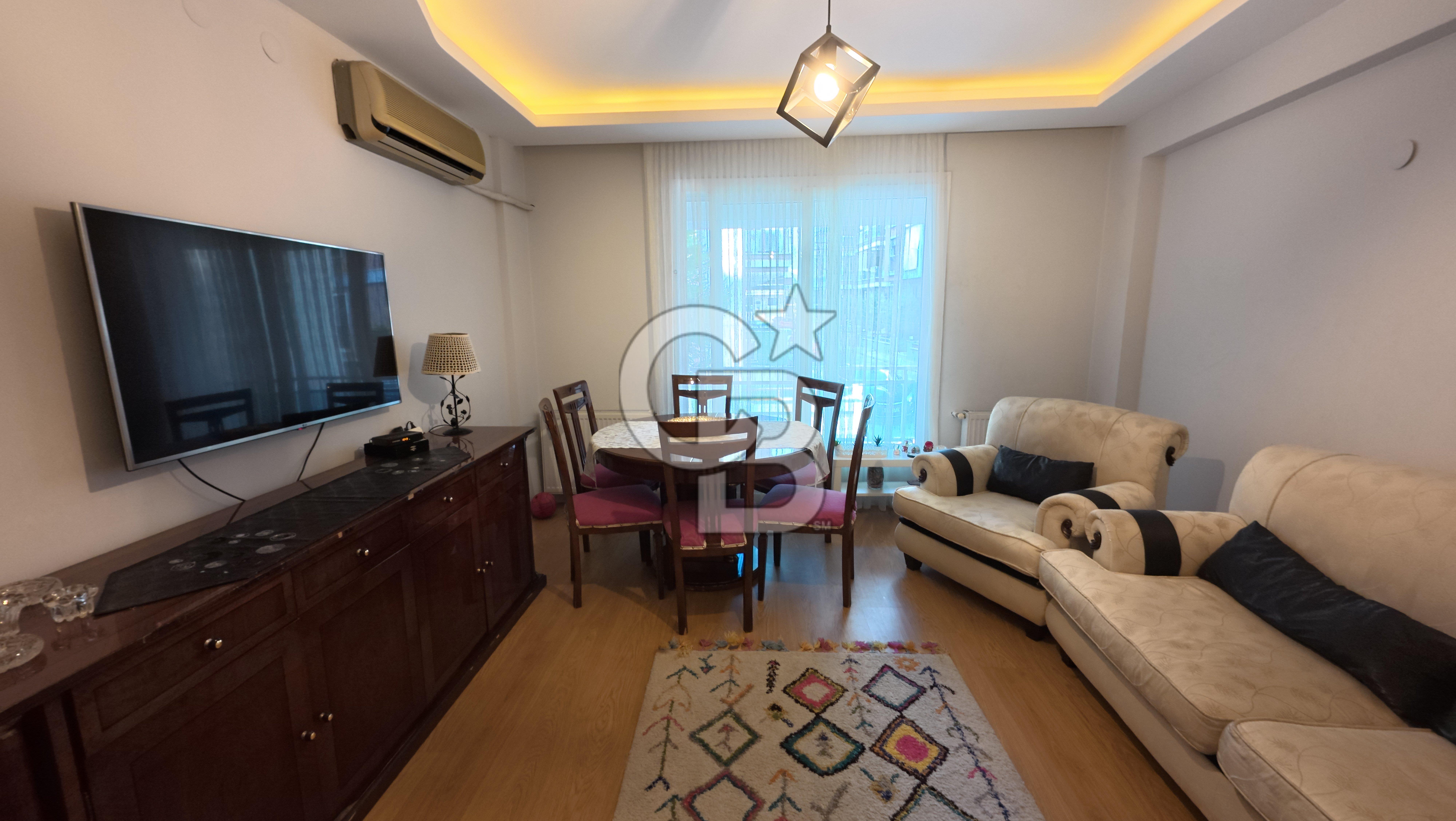 KARŞIYAKA EMNİYET MD  ARKASINDA SATILIK DAİRE