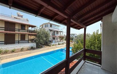 Ayvalık Sahilkentte Deniz Manzaralı Müstakil Villa