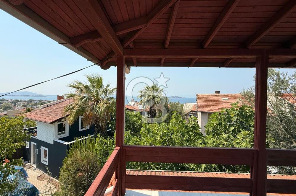 Ayvalık Sahilkentte Deniz Manzaralı Müstakil Villa
