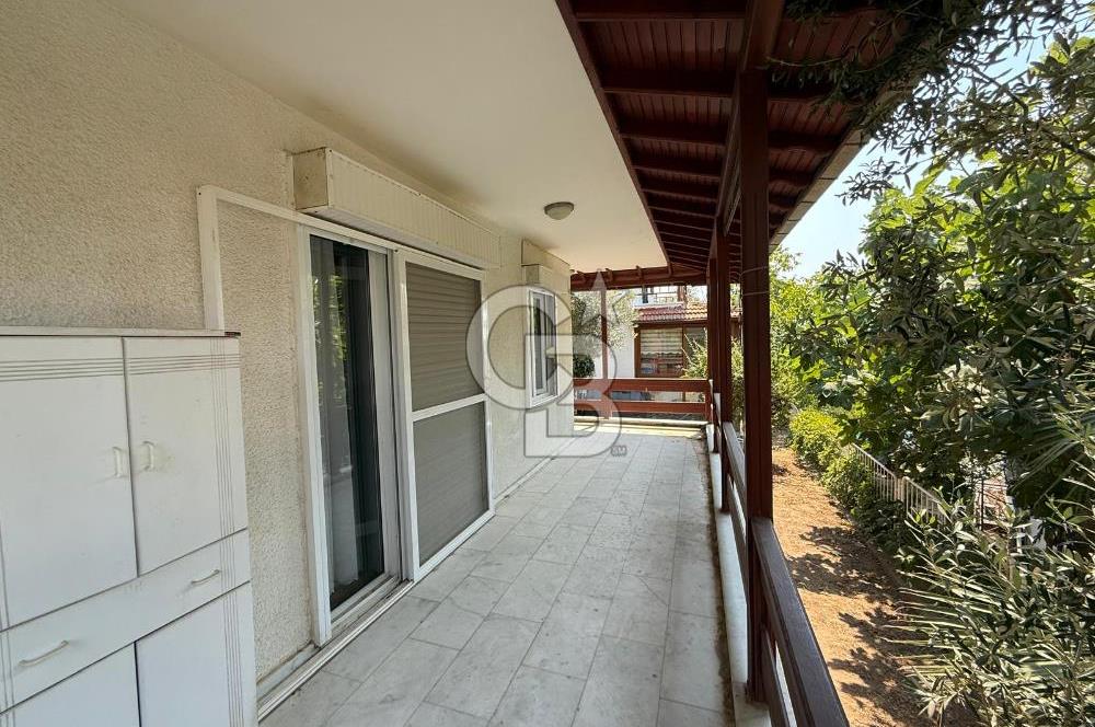 Ayvalık Sahilkentte Deniz Manzaralı Müstakil Villa