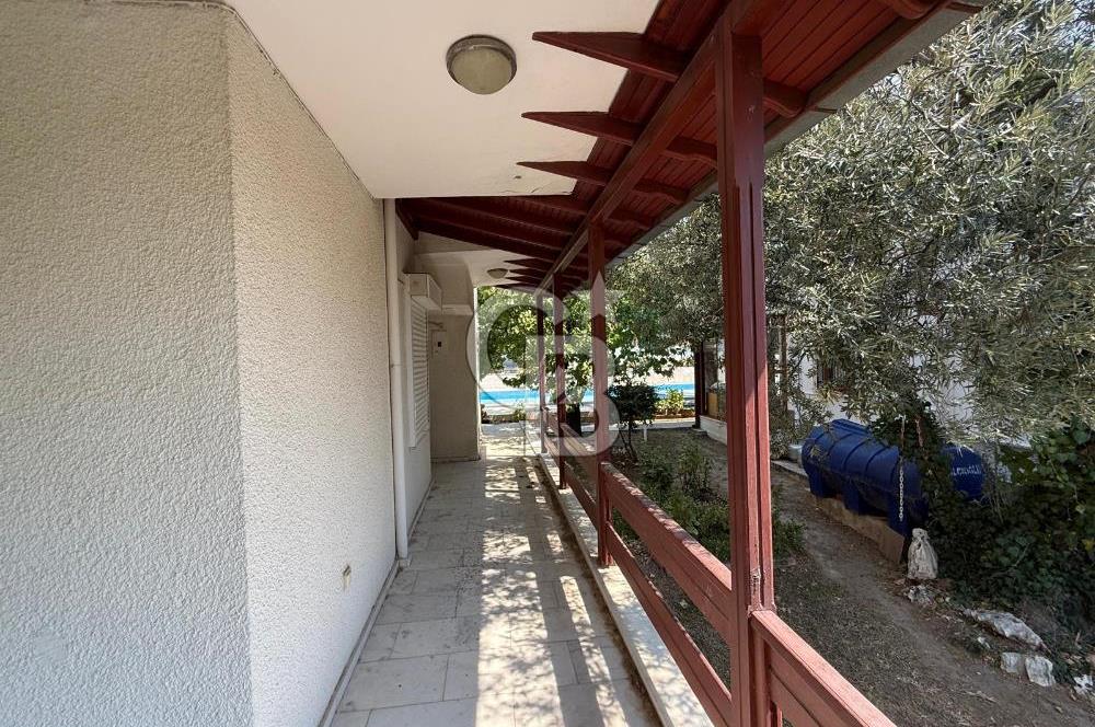 Ayvalık Sahilkentte Deniz Manzaralı Müstakil Villa