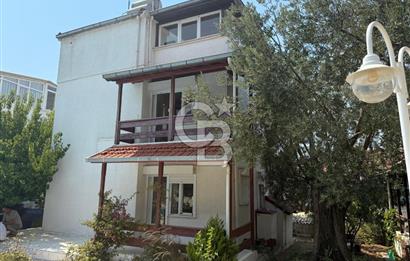 Ayvalık Sahilkentte Deniz Manzaralı Müstakil Villa