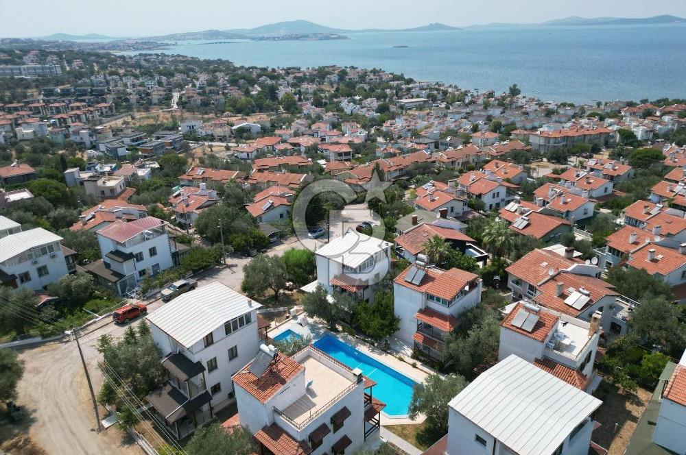 Ayvalık Sahilkentte Deniz Manzaralı Müstakil Villa