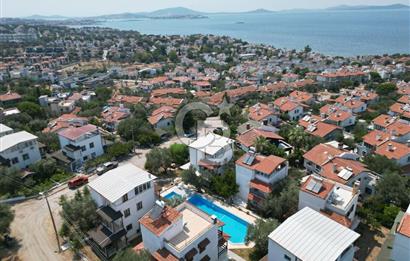 Ayvalık Sahilkentte Deniz Manzaralı Müstakil Villa
