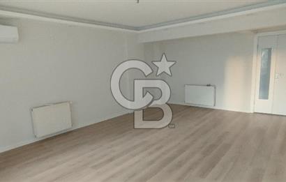 Balçova Ata Caddesinde Merkezi Konumda Lüks 3+1 Kiralık Daire